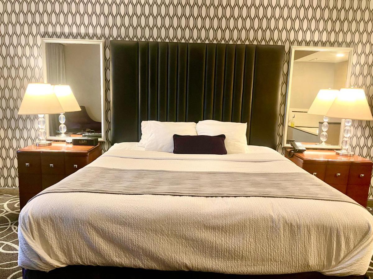 Park Manor Hotel كليفتون بارك المظهر الخارجي الصورة A room at the hotel