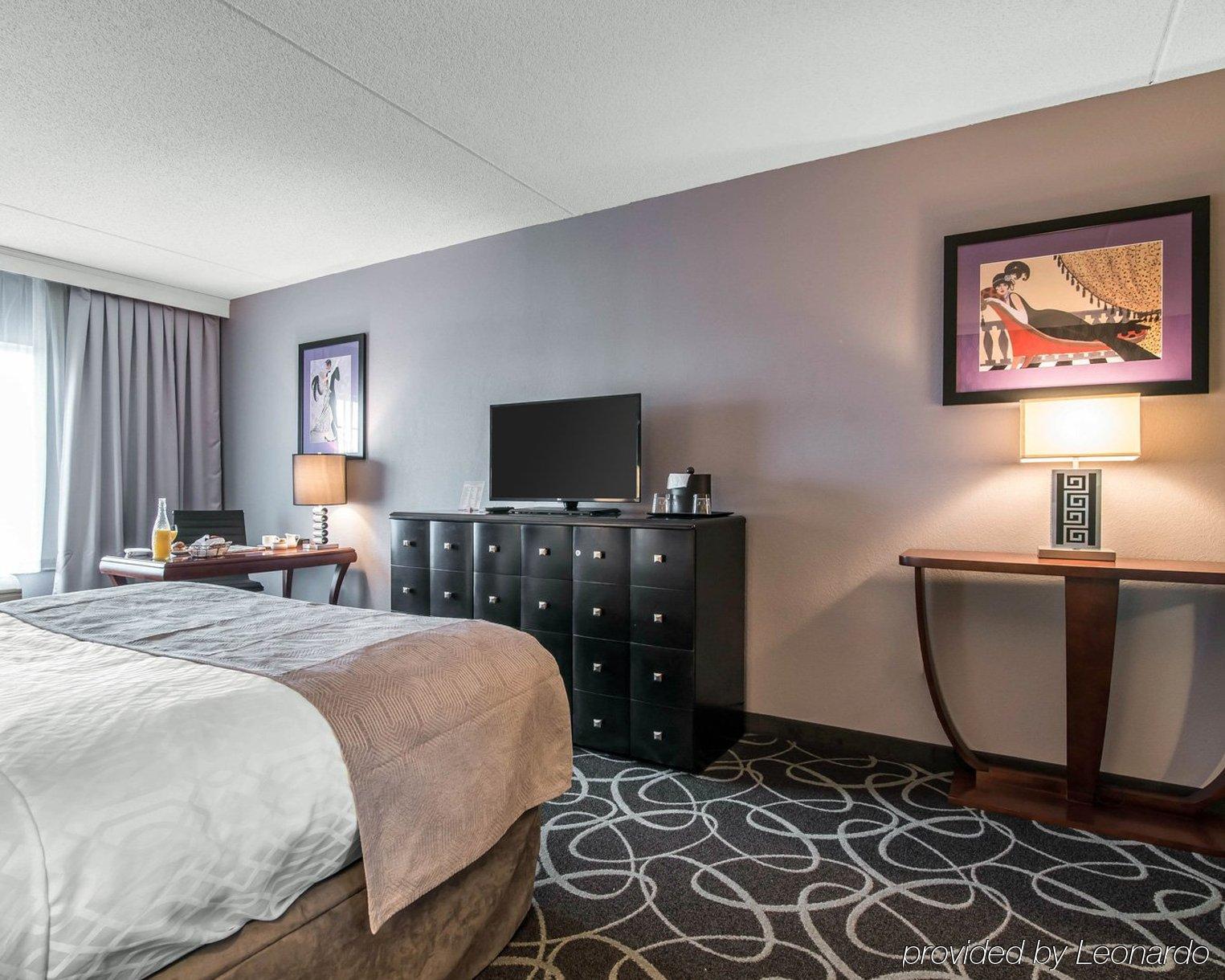Park Manor Hotel كليفتون بارك المظهر الخارجي الصورة A typical hotel room