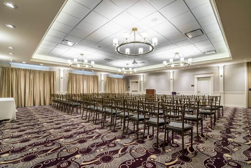 Park Manor Hotel كليفتون بارك المظهر الخارجي الصورة The ballroom at the hotel