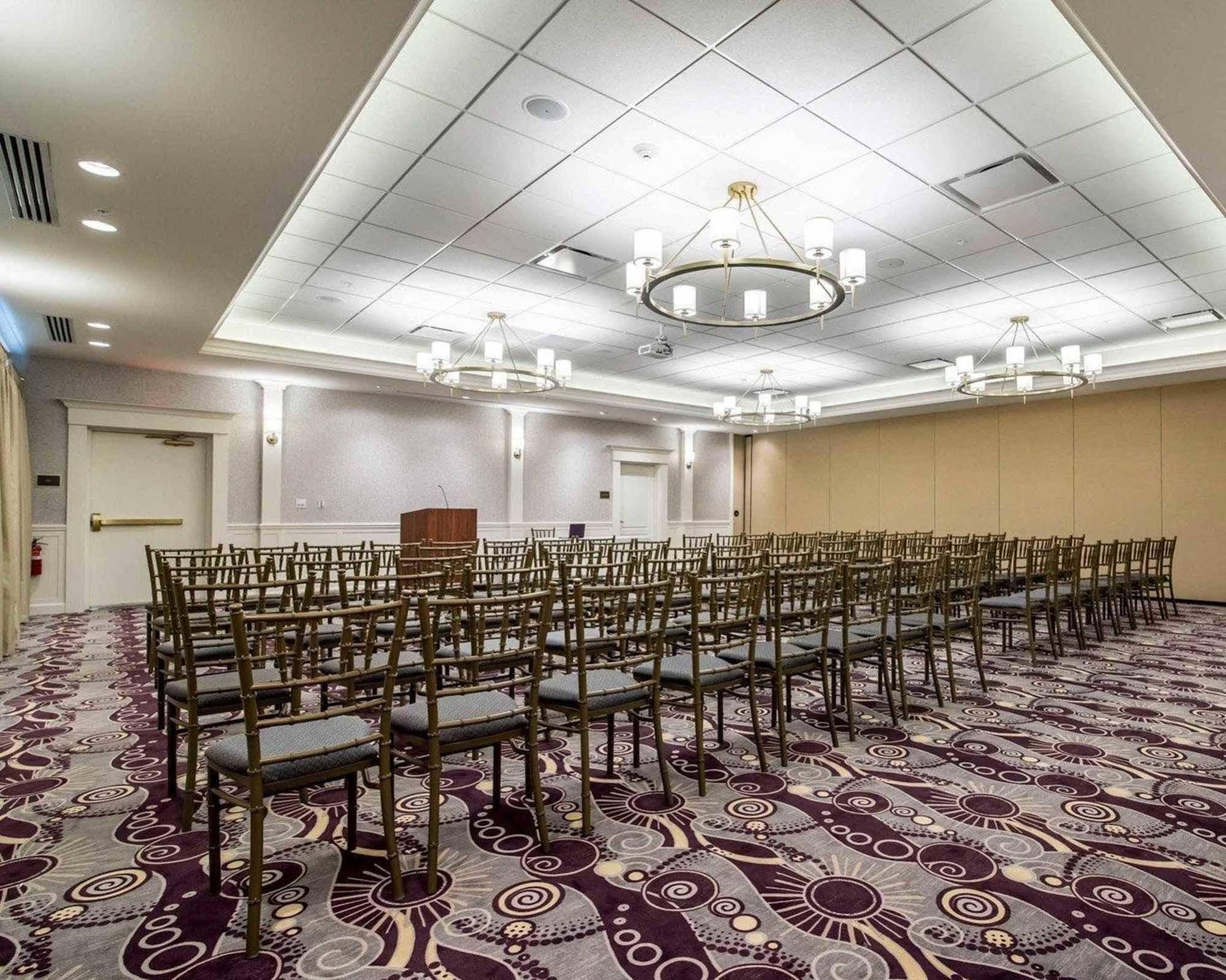 Park Manor Hotel كليفتون بارك المظهر الخارجي الصورة The ballroom at the hotel