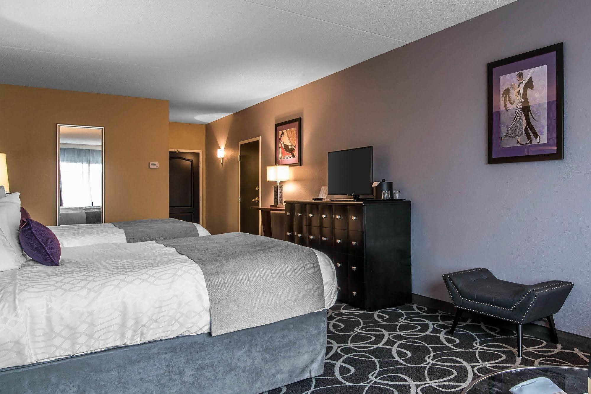 Park Manor Hotel كليفتون بارك المظهر الخارجي الصورة A room at the hotel